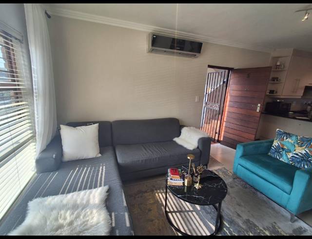 80M² APARTMENT BLOCK FOR SALE IN BASSONIA